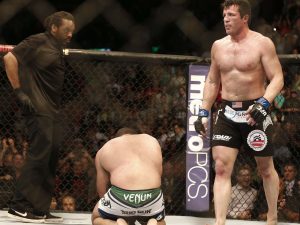 Chael Sonnen’s Net worth: 5 things to know about famous retired (MMA) fighter, profile, age, salary, family, house and cars 4 Chael Sonnen knock out an opponent