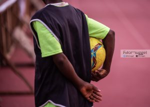 Kamaldeen the ballboy. Credit: Fotonugget