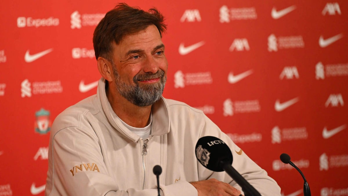 Klopp's Emotional Farewell: Anfield Icon Departs, Future a Mystery 2 Jurgen Klopp