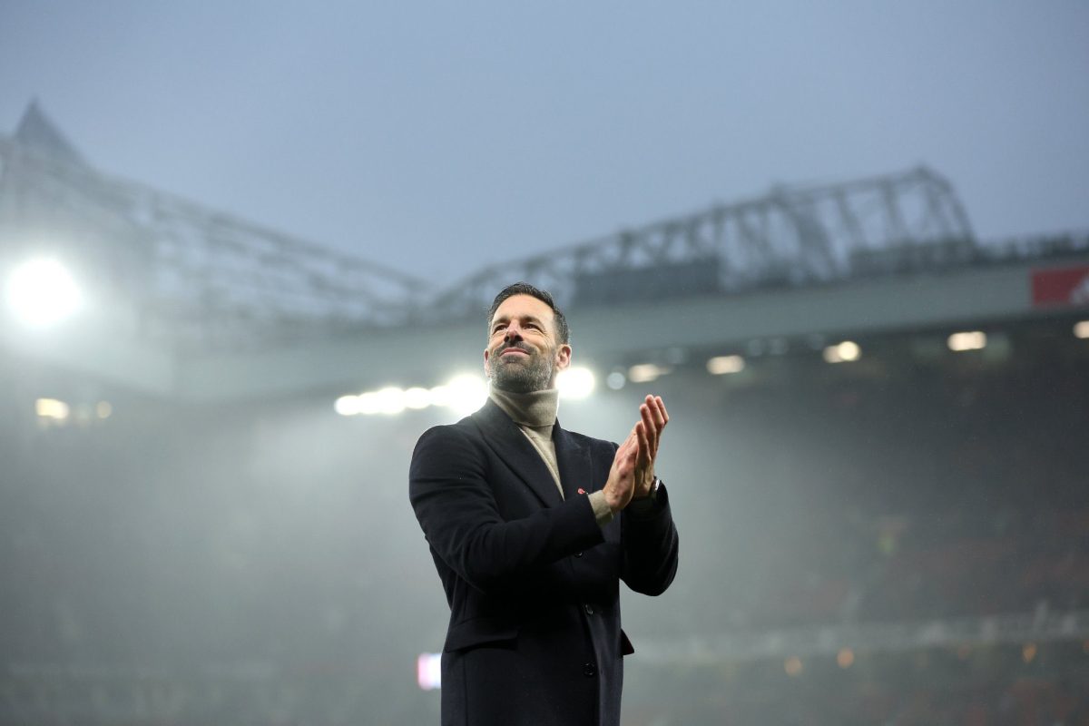 Fans favourite Ruud van Nistelrooy leaves Manchester United