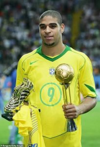Adriano started his professional career with Flamengo in 1999. He quickly became a star in the Brazilian league